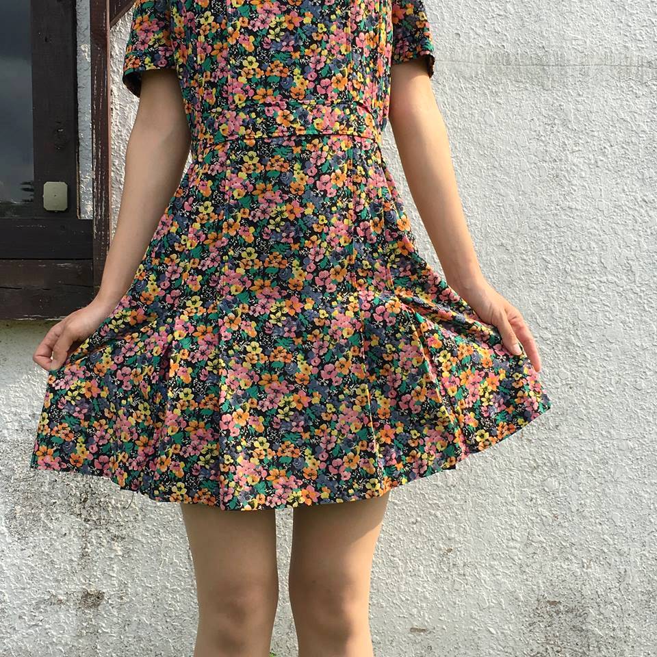 世紀ハイツ 洋服 バッグ アクセサリー 生地 洋服