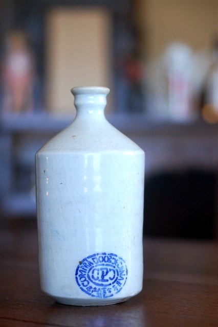 古いもの 時代 アンティーク♪コンプラ瓶 コンプラドール ねっとりとした当時のそのまま japansohzoya 醤油 酒 逆輸入 古道具 江戸時代 JAPANSOYA染付コンプラ瓶（1603\u20131867 CE） | 入蘆花